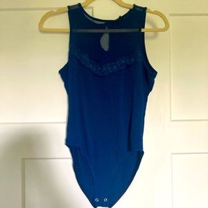 💥LAST CHANCE💥 Navy Bodysuit with lace/sheer front & back button | Forever 21 |